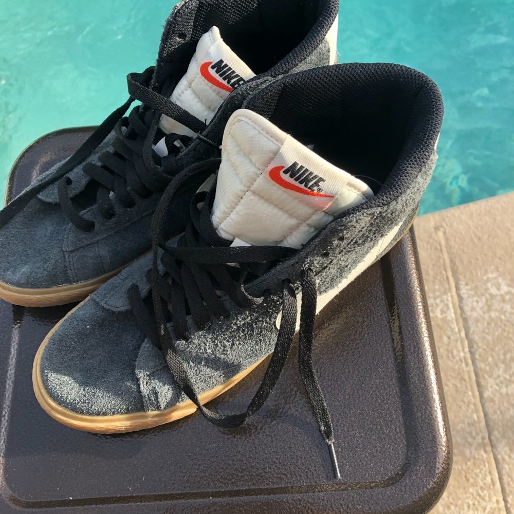 Nike shoes